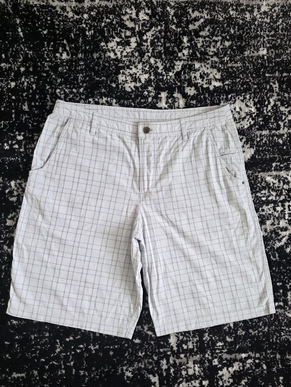 Lululemon Kahuna Athletic Casual Shorts Gray Check Size 38